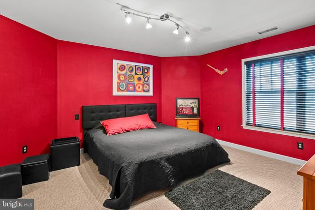 234 MILLER RD, Sinking Spring, PA 19608