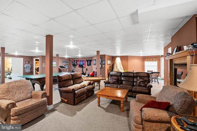 234 MILLER RD, Sinking Spring, PA 19608