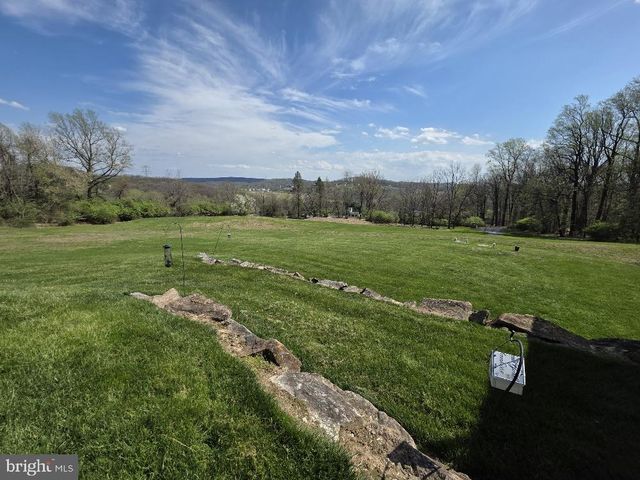 234 MILLER RD, Sinking Spring, PA 19608