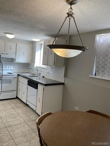 8060 W 9th Avenue 107, Lakewood, CO 80214