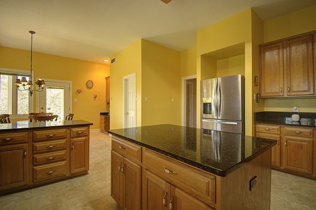 100 Westchester Circle, Kerrville, TX 78028