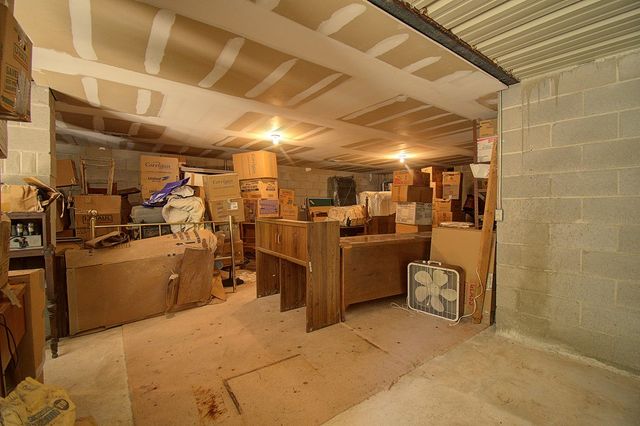 100 Westchester Circle, Kerrville, TX 78028