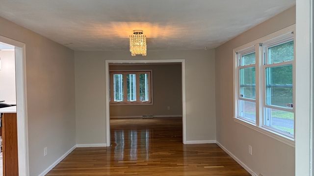 48 Badger Rd, Framingham, MA 01702
