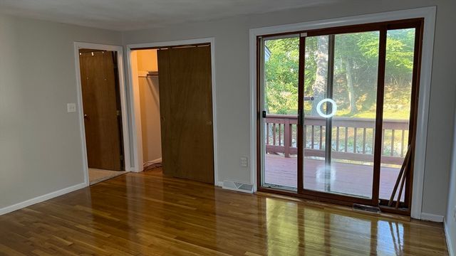 48 Badger Rd, Framingham, MA 01702
