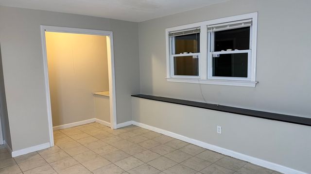 48 Badger Rd, Framingham, MA 01702