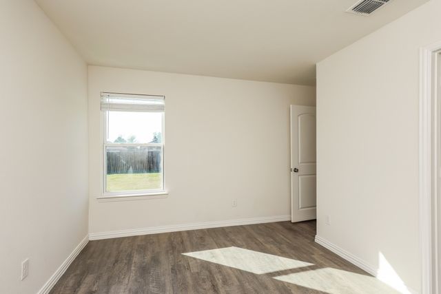 2712 William Street, Mabank, TX 75147