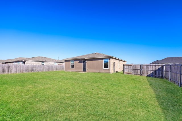 2712 William Street, Mabank, TX 75147