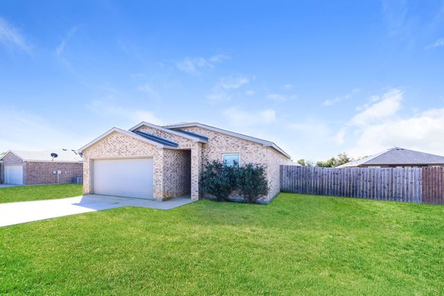 2712 William Street, Mabank, TX 75147
