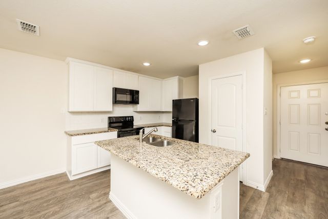 2712 William Street, Mabank, TX 75147