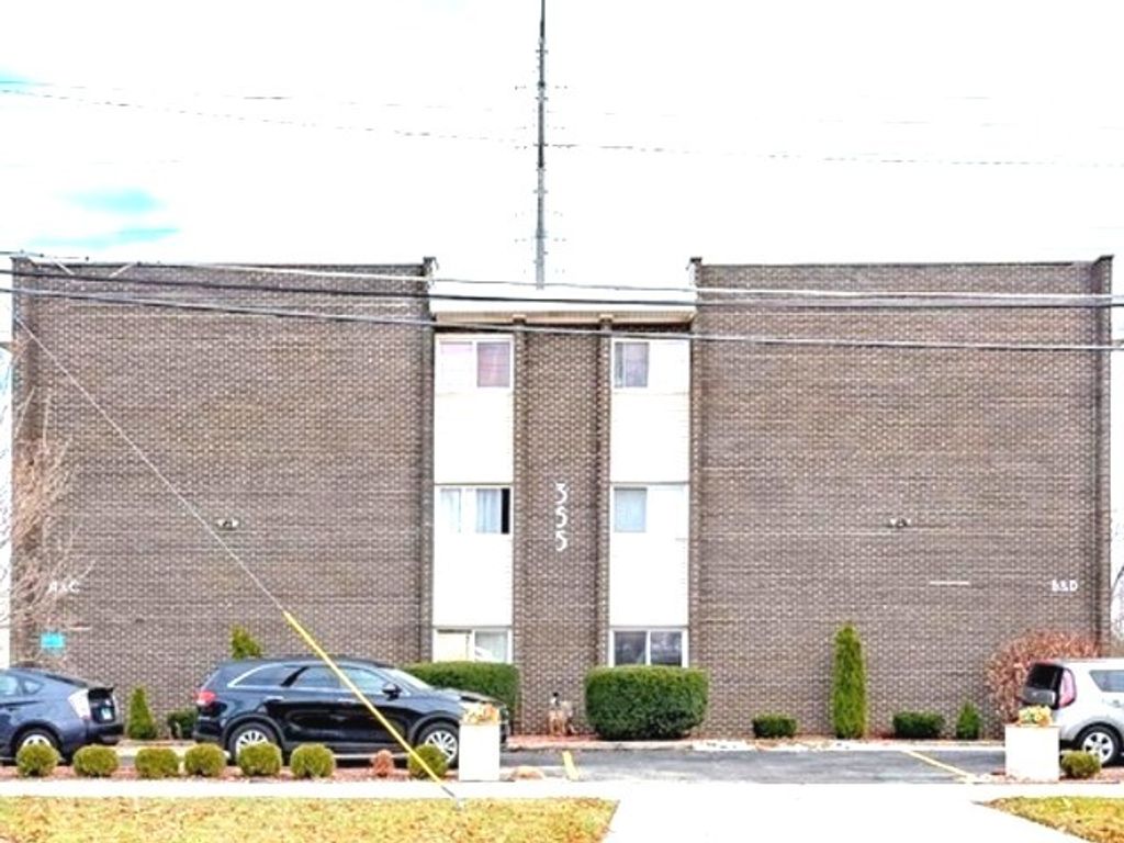 355 Bluff Avenue 3D, La Grange, IL 60525