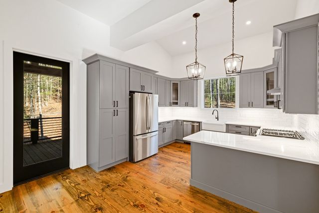 161 River Ridge Lane, Blue Ridge, GA 30513