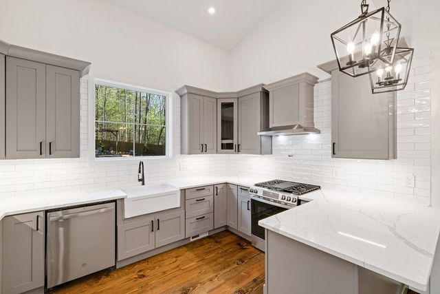 161 River Ridge Lane, Blue Ridge, GA 30513