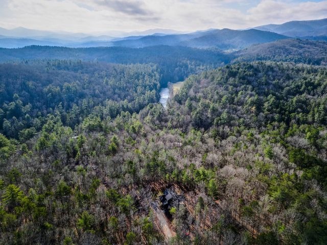 161 River Ridge Lane, Blue Ridge, GA 30513