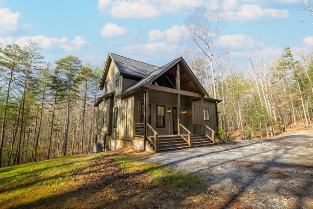 161 River Ridge Lane, Blue Ridge, GA 30513