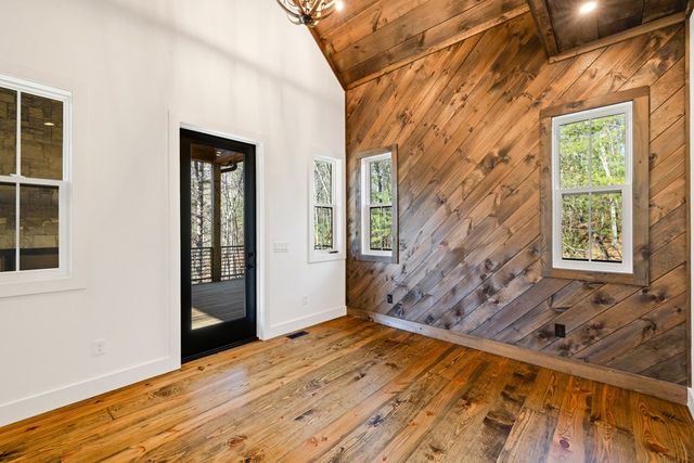 161 River Ridge Lane, Blue Ridge, GA 30513