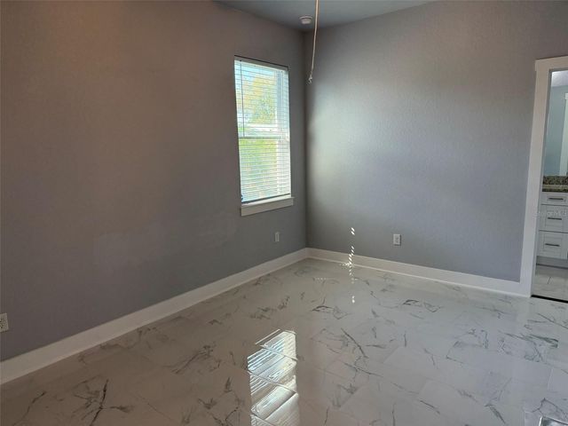 1821 E ESKIMO AVENUE, Tampa, FL 33604