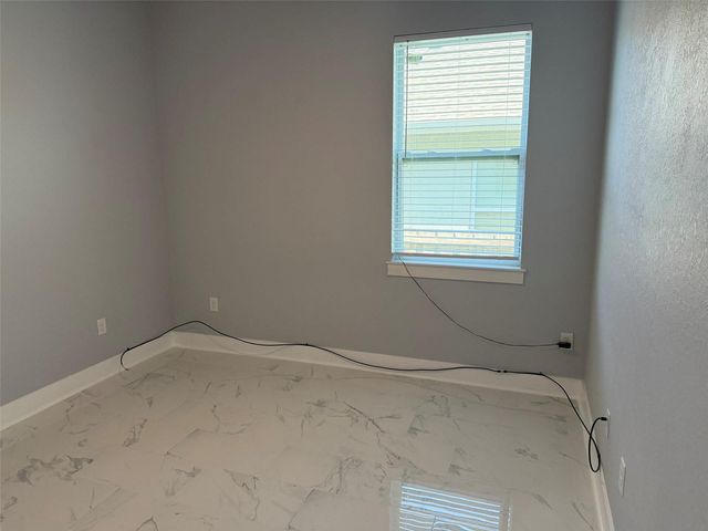 1821 E ESKIMO AVENUE, Tampa, FL 33604