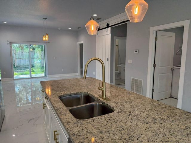 1821 E ESKIMO AVENUE, Tampa, FL 33604