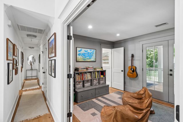 1035 Lakeview Drive, Mount Pleasant, SC 29464