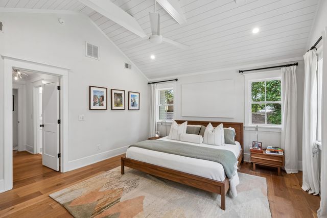 1035 Lakeview Drive, Mount Pleasant, SC 29464