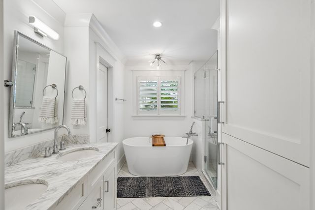 1035 Lakeview Drive, Mount Pleasant, SC 29464