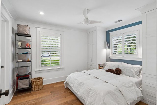 1035 Lakeview Drive, Mount Pleasant, SC 29464