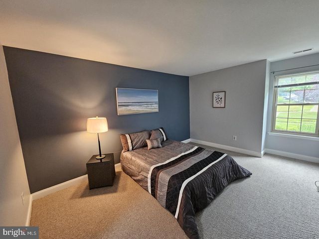 290 TAVISTOCK, Cherry Hill, NJ 08034