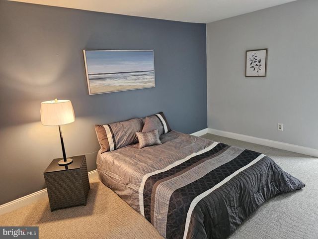 290 TAVISTOCK, Cherry Hill, NJ 08034