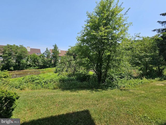 290 TAVISTOCK, Cherry Hill, NJ 08034