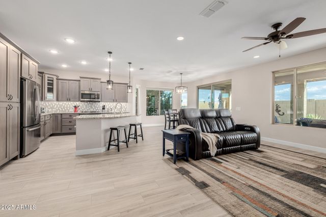 4839 W PICACHO Drive, Eloy, AZ 85131