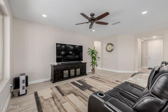 4839 W PICACHO Drive, Eloy, AZ 85131