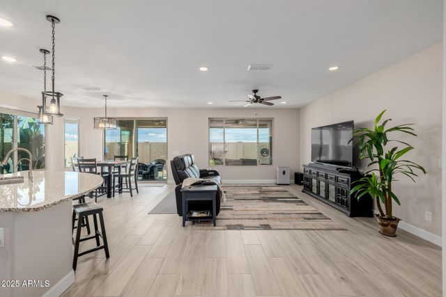 4839 W PICACHO Drive, Eloy, AZ 85131