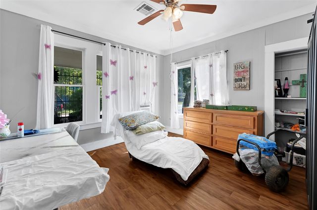 6648 Avenue C, Houston, TX 77011