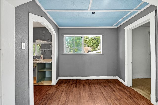 6648 Avenue C, Houston, TX 77011