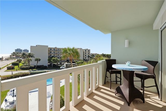 4049 Ocean Drive 307, Vero Beach, FL 32963