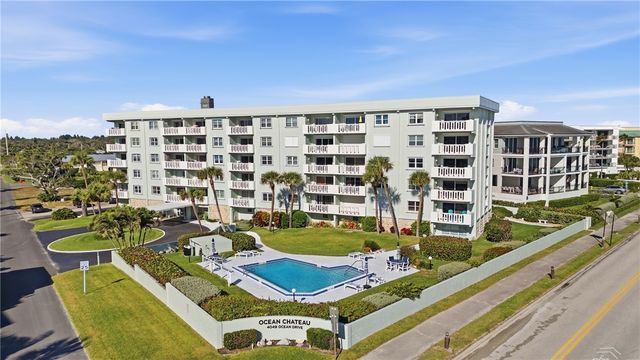 4049 Ocean Drive 307, Vero Beach, FL 32963