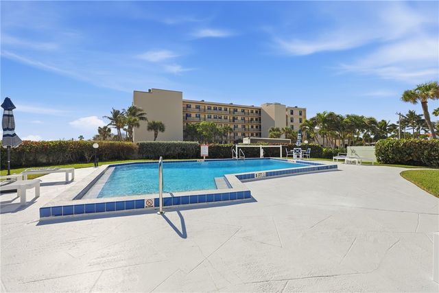 4049 Ocean Drive 307, Vero Beach, FL 32963