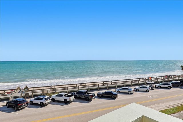 4049 Ocean Drive 307, Vero Beach, FL 32963