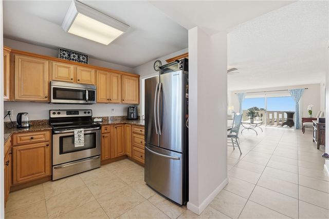 4049 Ocean Drive 307, Vero Beach, FL 32963