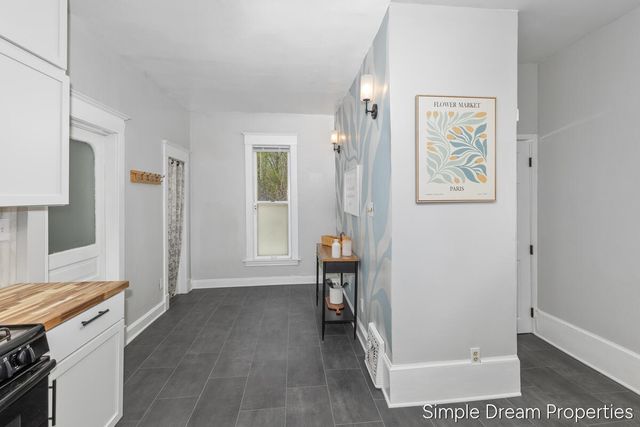 556 Lafayette Avenue SE, Grand Rapids, MI 49503