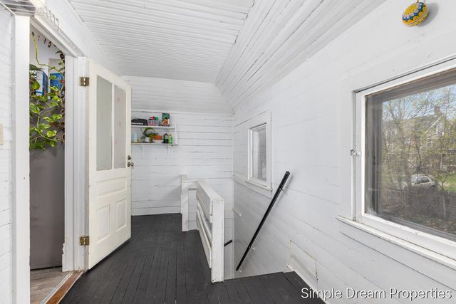 556 Lafayette Avenue SE, Grand Rapids, MI 49503