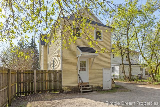 556 Lafayette Avenue SE, Grand Rapids, MI 49503