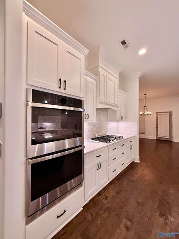1312 Pecan Point Way, Huntsville, AL 35803