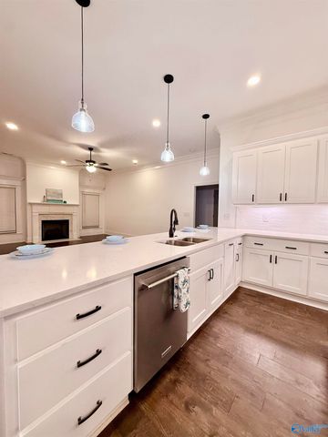1312 Pecan Point Way, Huntsville, AL 35803
