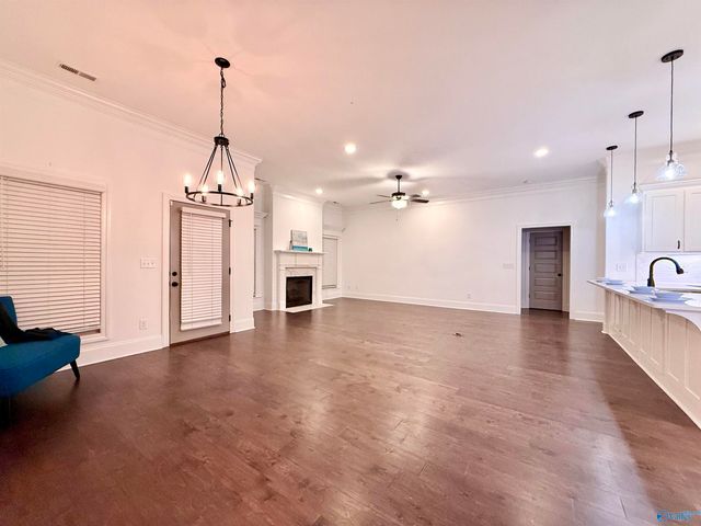 1312 Pecan Point Way, Huntsville, AL 35803