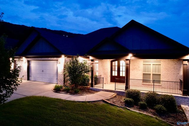 1312 Pecan Point Way, Huntsville, AL 35803