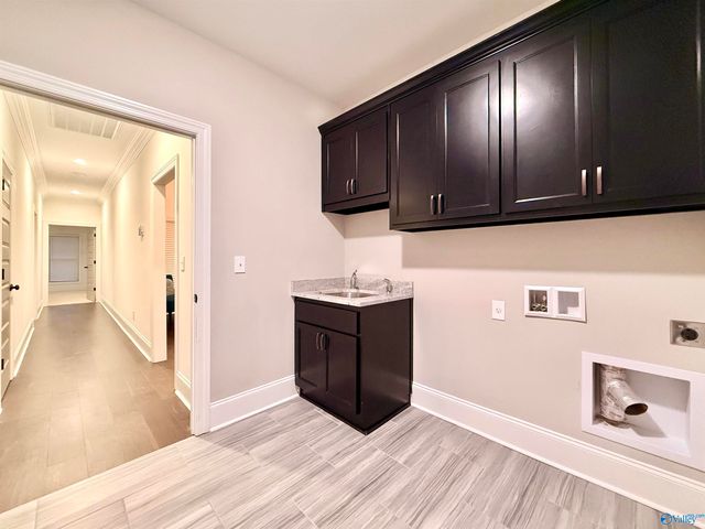 1312 Pecan Point Way, Huntsville, AL 35803