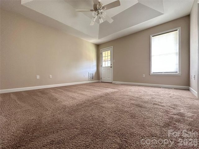 4288 Harbor Lane, Sherrills Ford, NC 28673