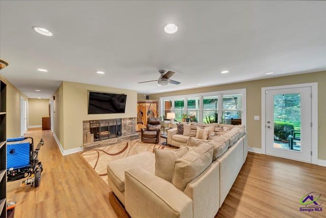 7234 Neal Drive, Macon, GA 31216