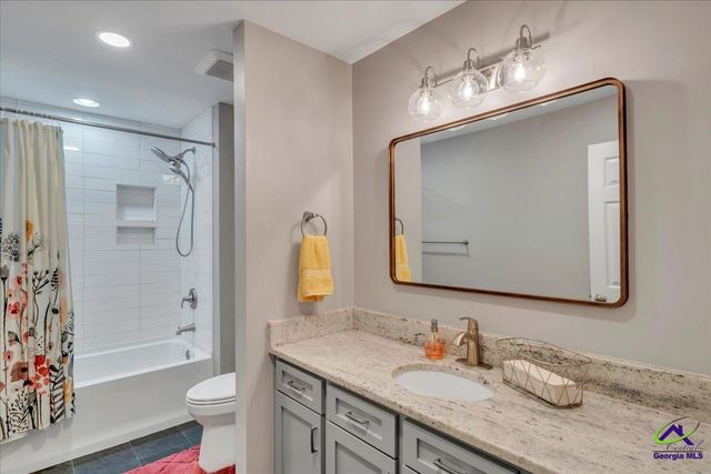 7234 Neal Drive, Macon, GA 31216